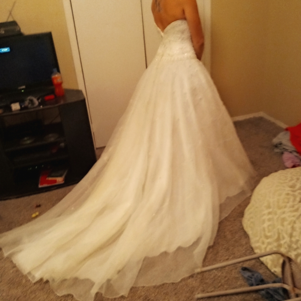 Wedding dress